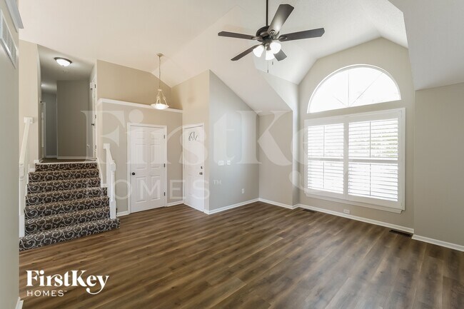 Foto del edificio - 15049 W 145th St