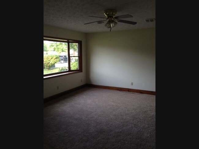 Building Photo - 4761 Friar Ave
