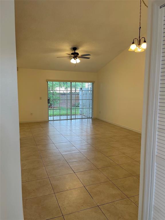 Building Photo - 1219 Lucaya Cir