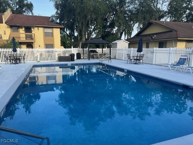 Foto del edificio - 2115 Golfside Village Dr