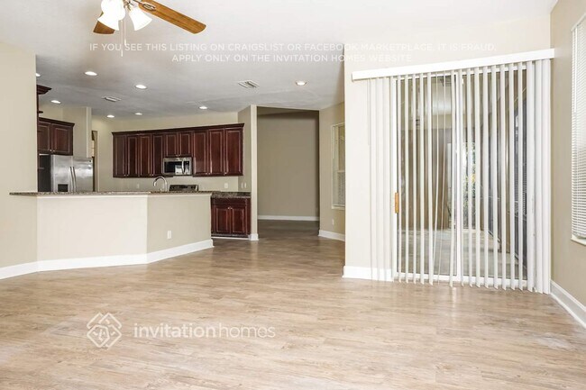 Foto del edificio - 1250 Fraser Pine Blvd