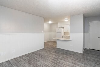 Building Photo - 1308 53rd St