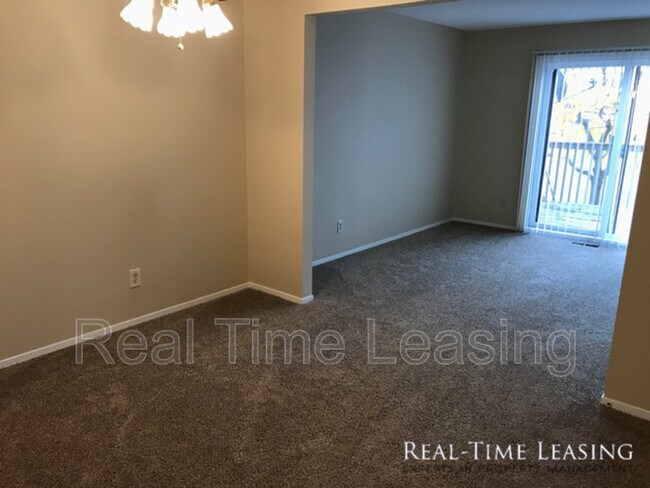 Building Photo - 13714 Heather Hills Dr
