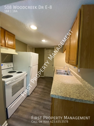 Building Photo - 508 Woodcreek Dr