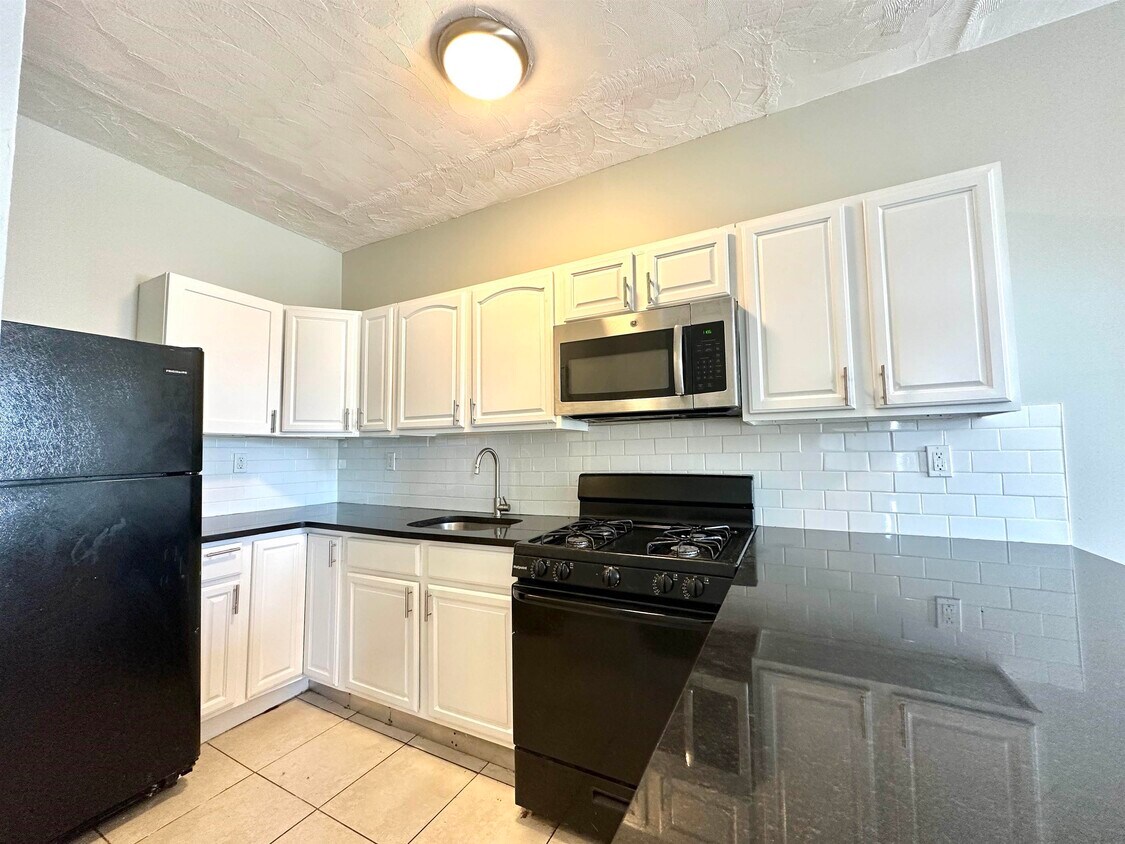 93 Grant Ave Unit 7, Jersey City, NJ 07305 Condo for Rent in Jersey