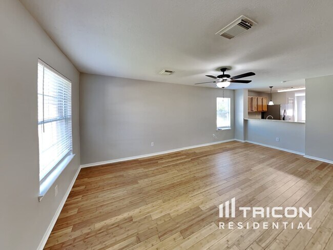 Building Photo - 21918 Willow Shade Ln