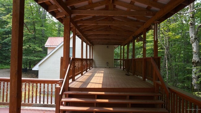 Building Photo - 12 Sleepy Hollow Rd
