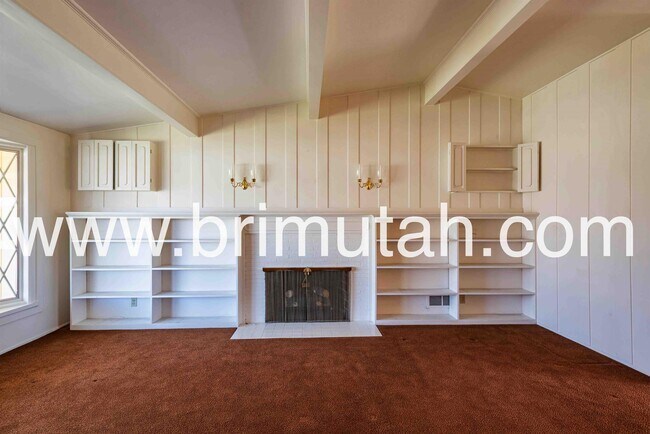 Foto del edificio - 2630 Lincoln Ln