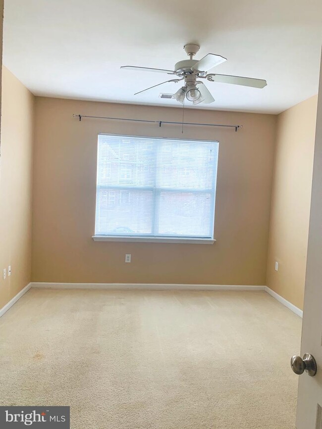 Building Photo - 13504 Derry Glen Ct