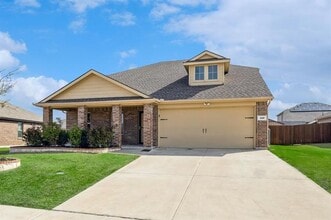 Building Photo - 410 Silo Cir