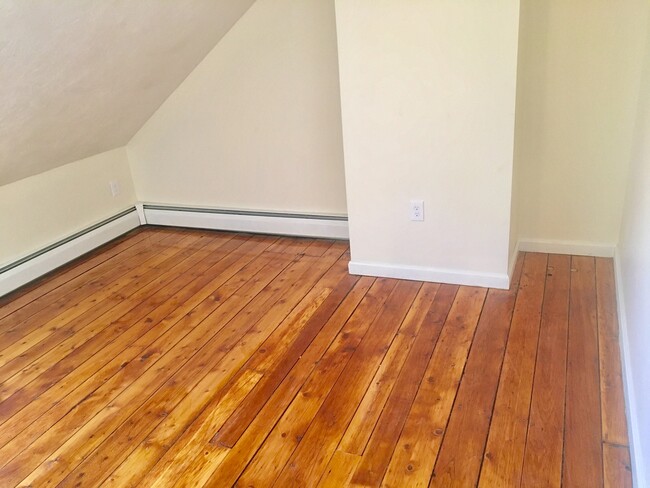 Bedroom, it's hard to get a perspective of the size from this photo - 59 Preston St