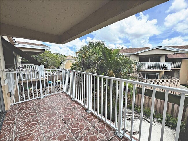 Building Photo - 4620 NW 79th Ave