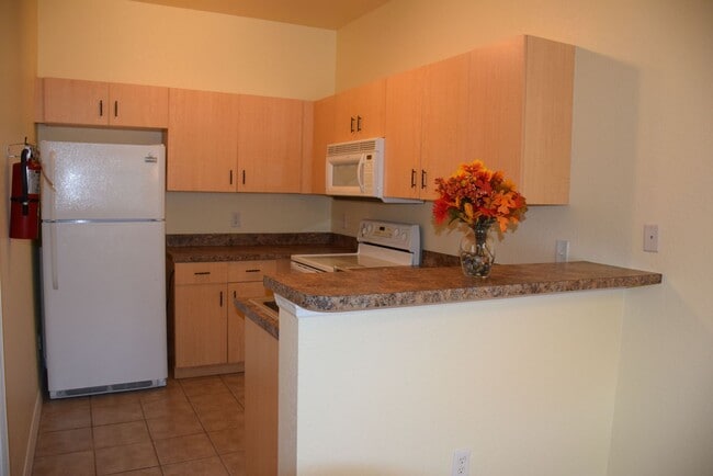 Foto del edificio - Amenities Galore in Lake Marion Golf Resort! Gated Community! Lovely 2-Bedroom, 2-Bath Condo!