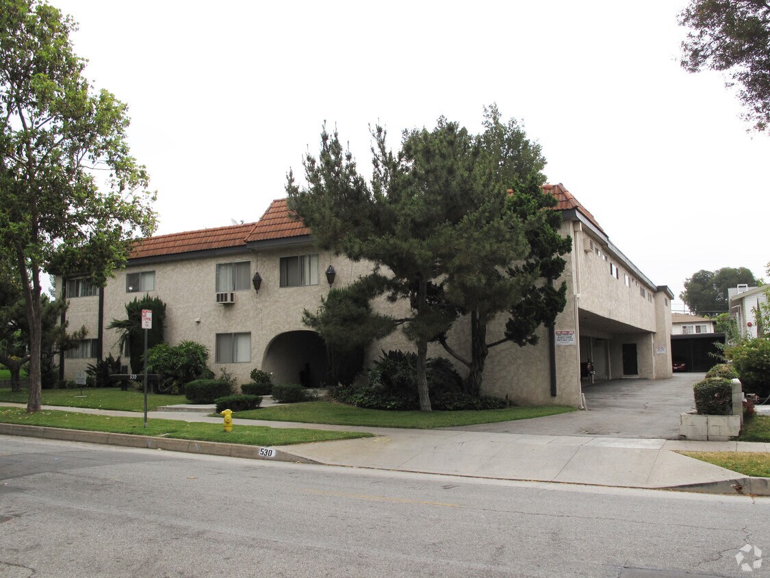 Primary Photo - 530 N Wilson Ave