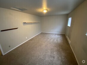 Building Photo - 229 W Highland Ave