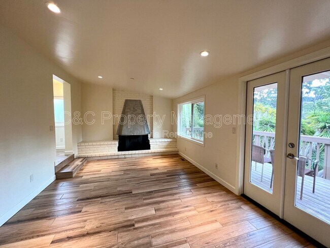 Foto del edificio - 1291 Josselyn Canyon Rd
