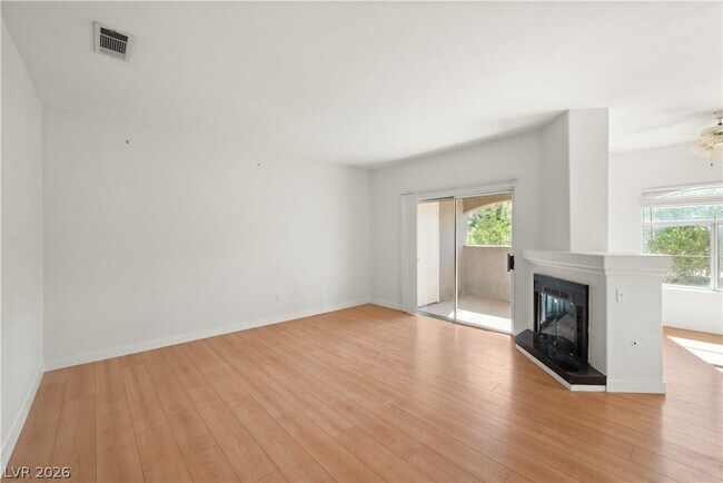 Foto del edificio - 5525 W Flamingo Rd
