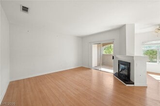 Building Photo - 5525 W Flamingo Rd
