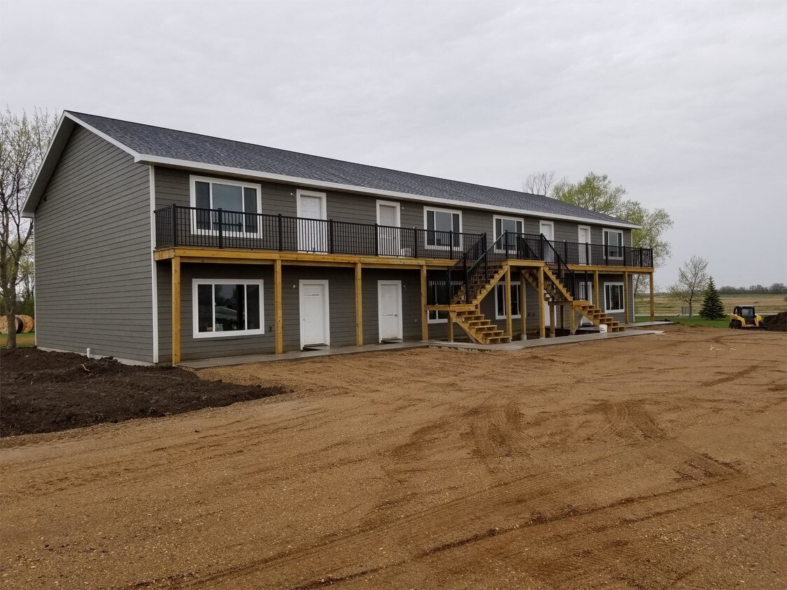 402 5th Ave N Unit 6, Lake Norden, SD 57248 Apartment for Rent in