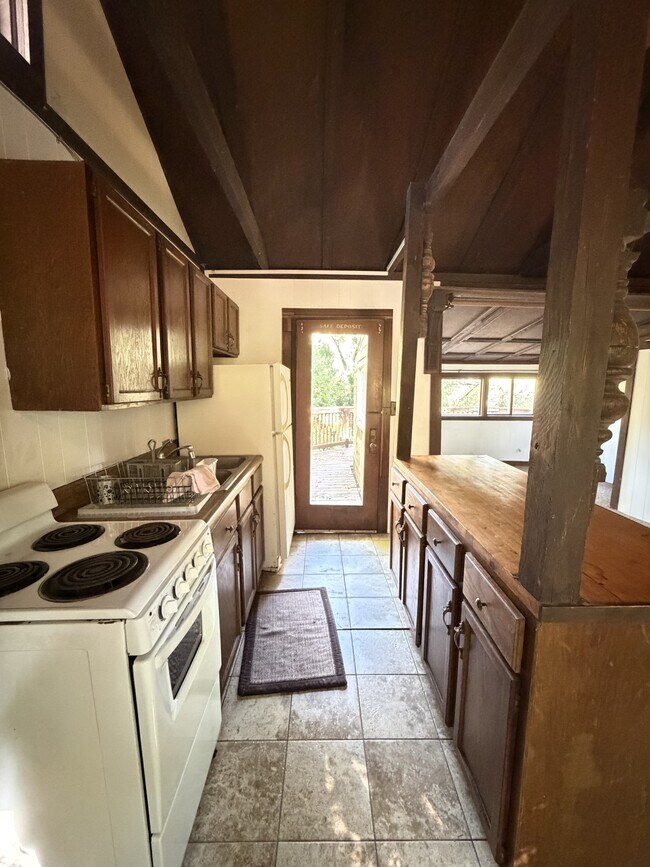 Foto del edificio - 10521 Graton Rd