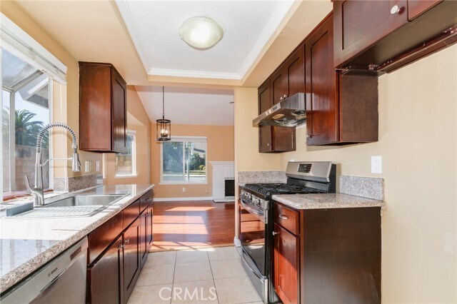 Building Photo - 1044 Cogburn Ln
