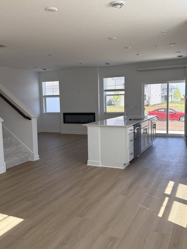 Building Photo - 1071 Anmeadle Row