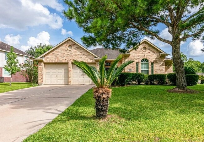 Building Photo - 2302 Avery Park Dr