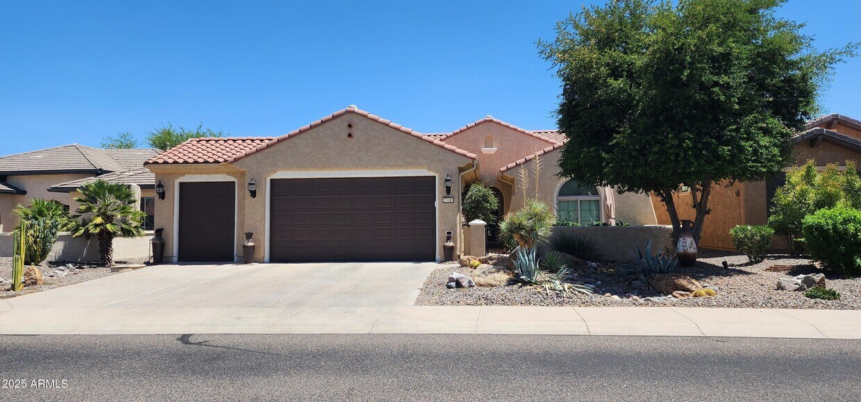 Primary Photo - 27013 W Potter Dr