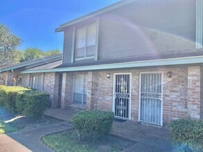 Building Photo - 7913 Cook Rd