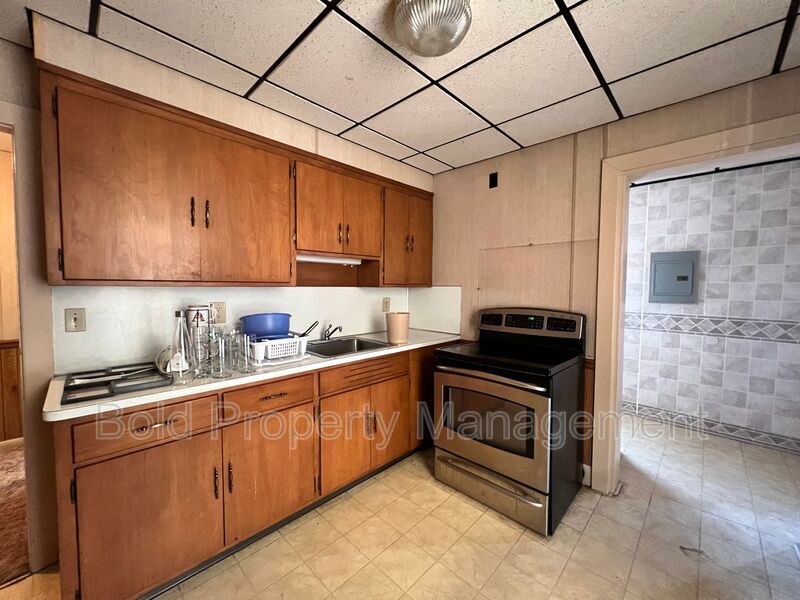 309 Park Ave Unit 2, Lebanon, PA 17042 Condo for Rent in Lebanon, PA