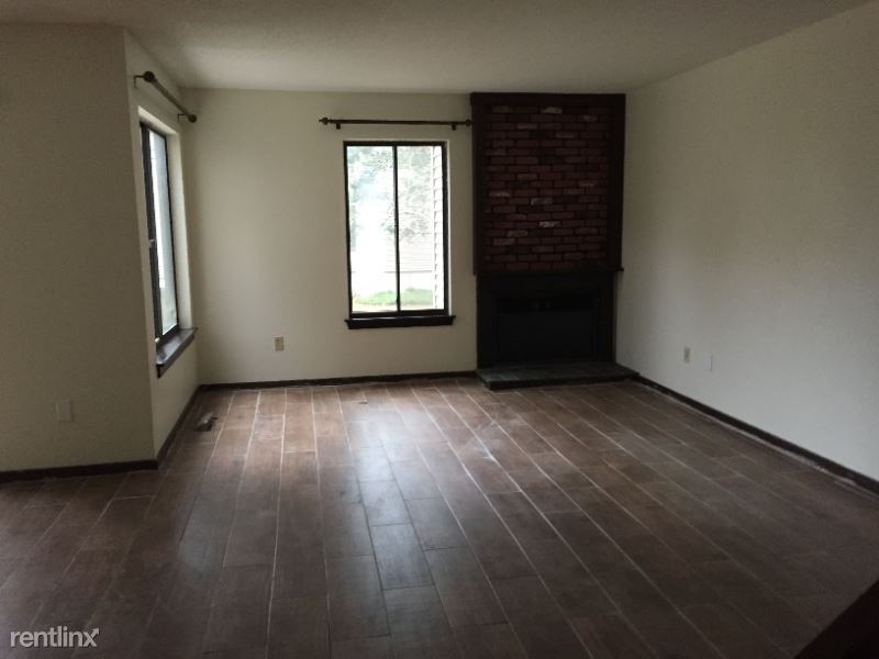 Foto principal - 1230 Farmington Ave