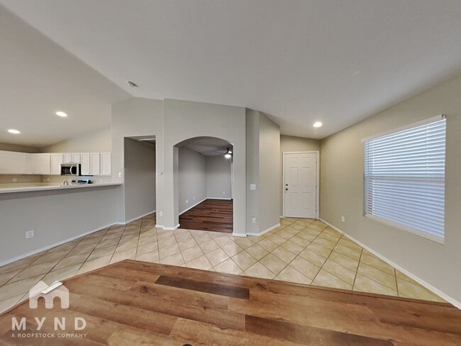 Building Photo - 813 S 125th Ave