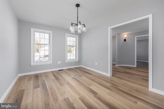 Building Photo - 44 Cranford Rd