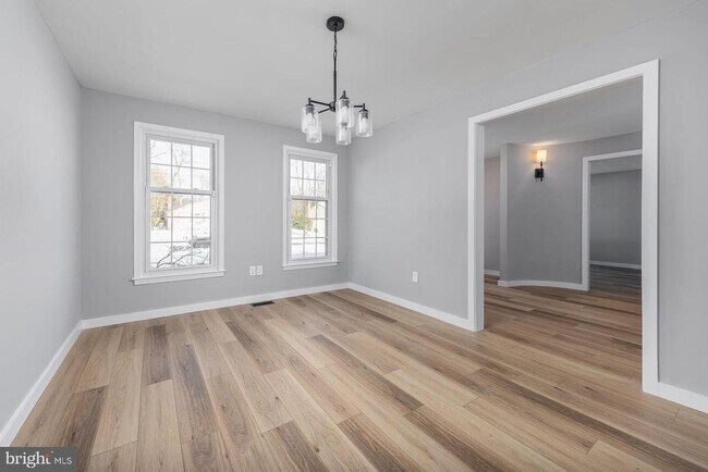 Foto del edificio - 44 Cranford Rd