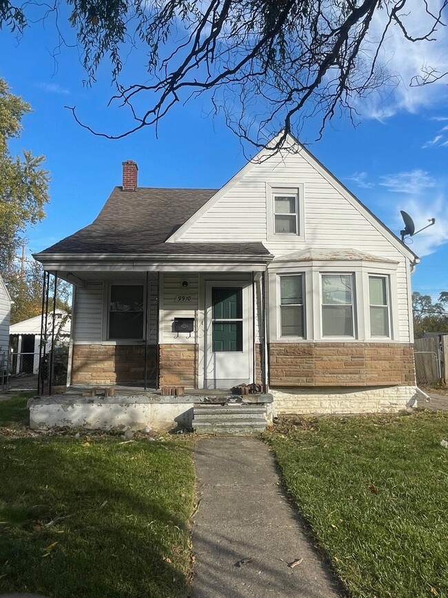 Building Photo - 9910 Vaughan St