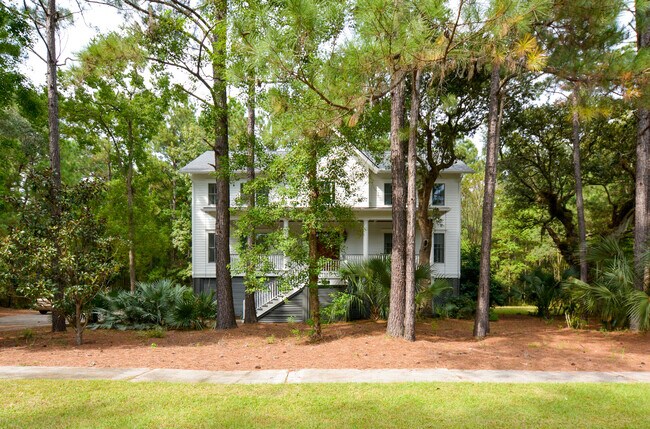 Foto del edificio - Gorgeous Home in Beresford Hall Community