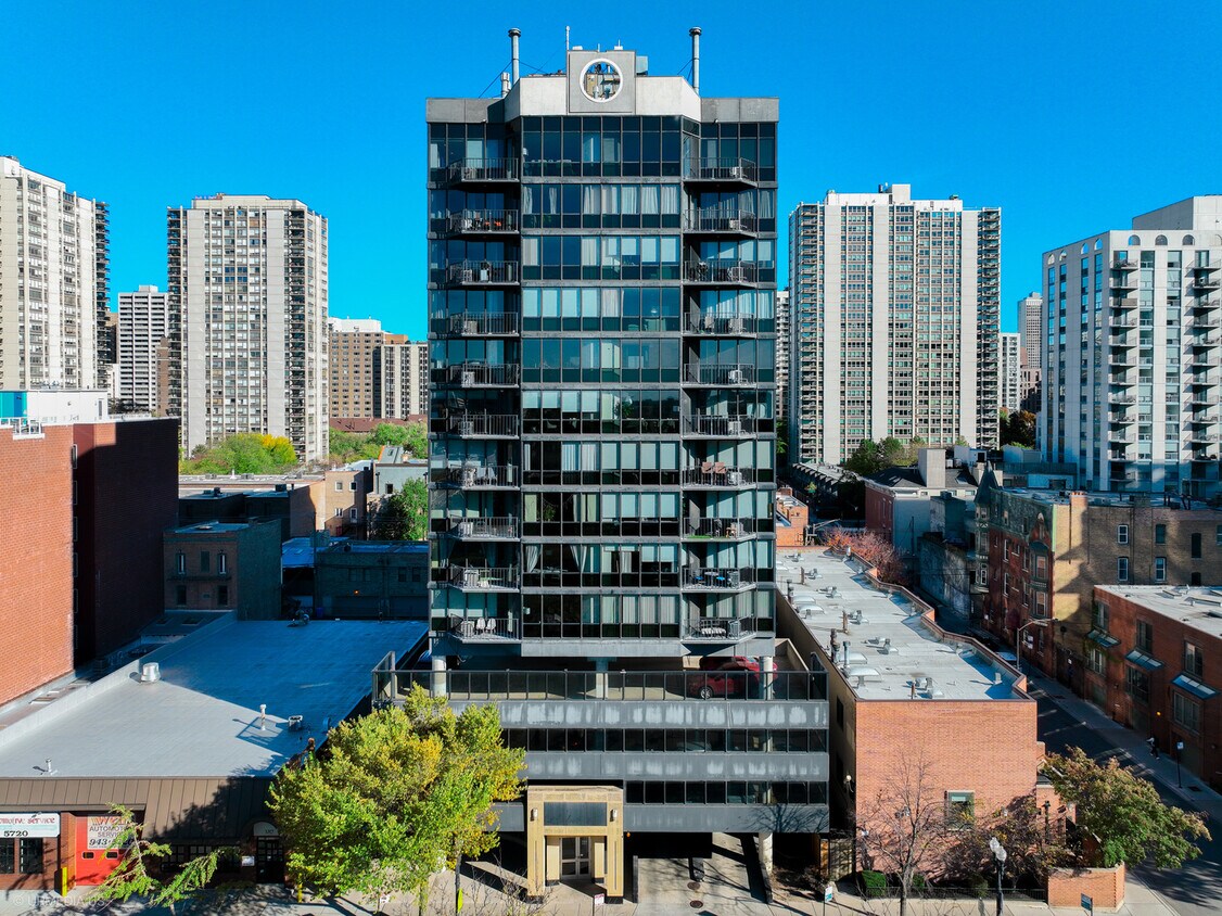 Foto principal - 1309 N Wells St