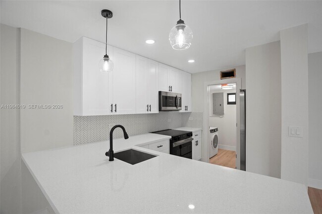Foto del edificio - 28015 SW 143rd Ct