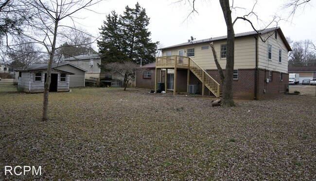 Building Photo - 5 br, 2 bath House - 2110 Wedgewood RD NW