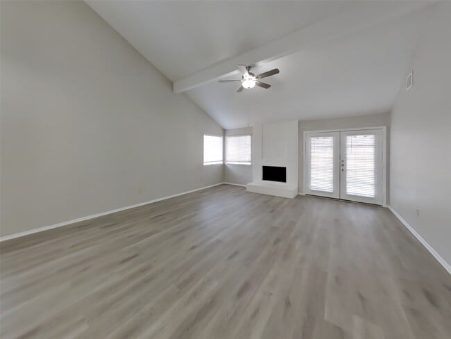 Foto del edificio - 11118 Nepau Dr