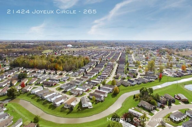 Foto del edificio - 3 bedroom in Macomb MI 48044
