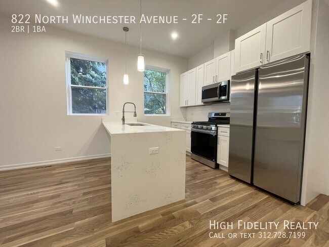 Foto del edificio - 822 N Winchester Ave