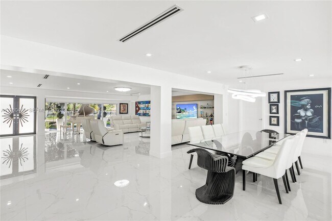 Foto del edificio - 12401 SW 72nd Ave