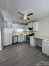 Building Photo - 1466 Riverwood Ct