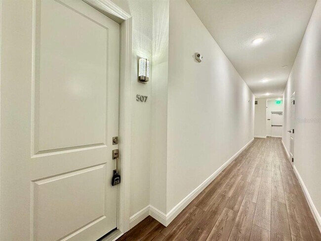 Foto del edificio - 600 3rd Ave S