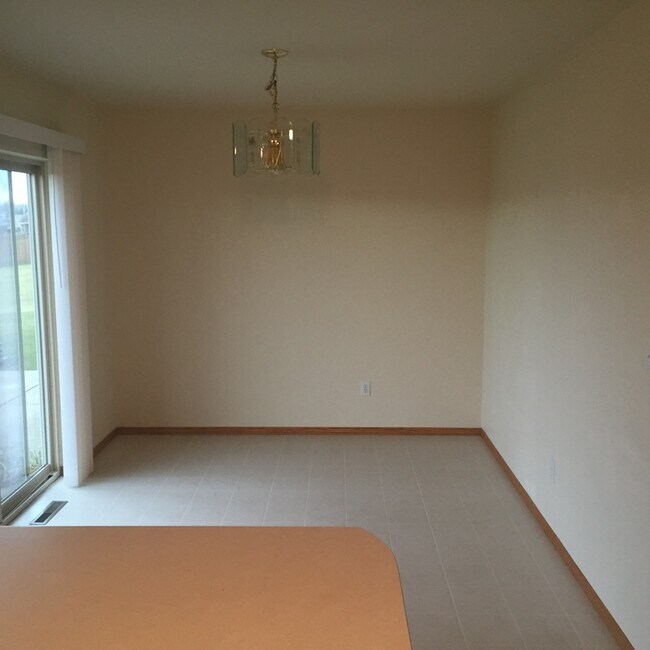 Foto del edificio - 306 Highview Rd