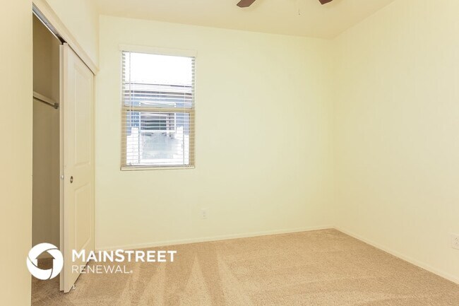 Foto del edificio - 10677 W Dickerson Dr