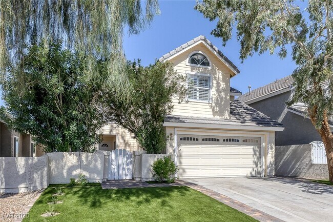Building Photo - 1701 Duarte Dr