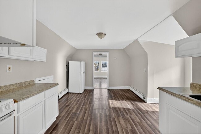 Building Photo - 107 Brown Pl