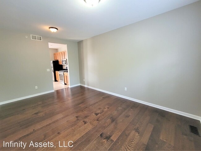 Building Photo - 2 br, 2 bath House - 4738 Oak Way